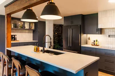 60105 Opal Lane, Bend, OR 97702 - Photo 9