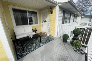 2101 Poplar Dr, Medford, OR 97504 - Photo 3