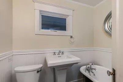 34 NW Portland Avenue NW, Bend, OR 97703 - Photo 23