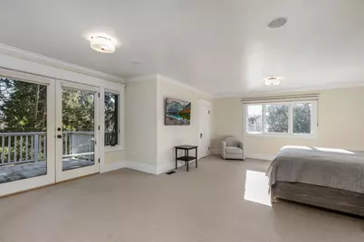 34 NW Portland Avenue NW, Bend, OR 97703 - Photo 15