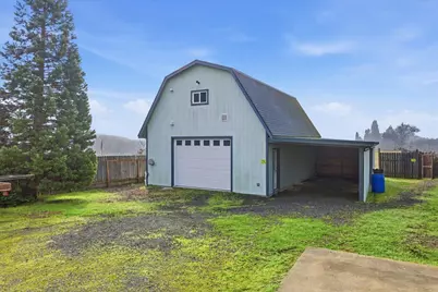 176 Nehalem Loop, Roseburg, OR 97471 - Photo 29