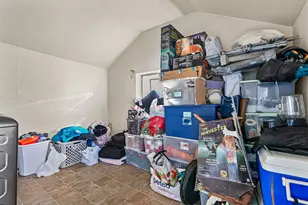 1113 W 11th St, Medford, OR 97501 - Photo 27