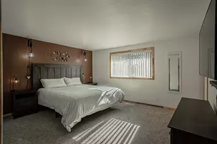 736 Hemlock Ave, Central Point, OR 97502 - Photo 15