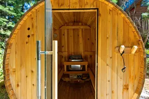 16330 Skyline Dr, Bend, OR 97703 - Photo 37