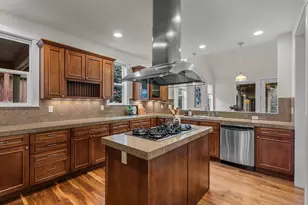 61465 Cultus Lake Ct, Bend, OR 97702 - Photo 19