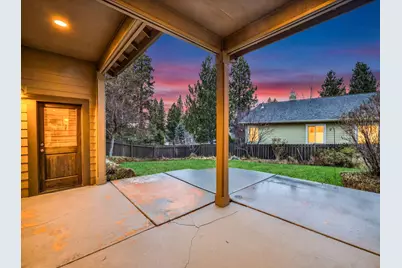 61465 Cultus Lake Court, Bend, OR 97702 - Photo 35