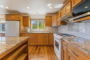 2583 E Evans Creek Rd, Rogue River, OR 97537 - Photo 15