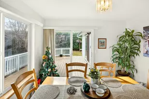 1087 Oak Knoll Dr, Ashland, OR 97520 - Photo 11