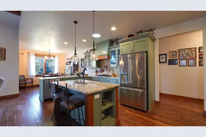 209 White Oak Way, Shady Cove, OR 97539 - Photo 13