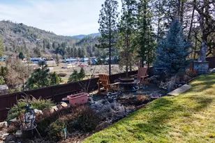 209 White Oak Way, Shady Cove, OR 97539 - Photo 47