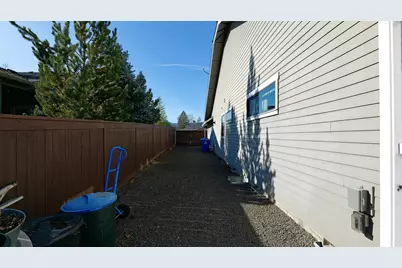 209 White Oak Way, Shady Cove, OR 97539 - Photo 43