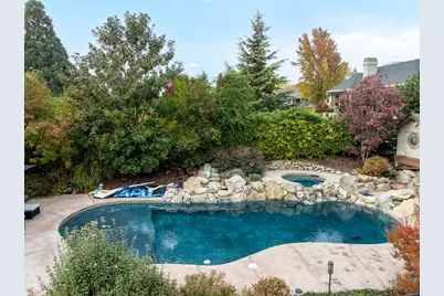 288 Island Pointe Drive, Medford, OR 97504 - Photo 65