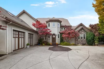288 Island Pointe Drive, Medford, OR 97504 - Photo 3