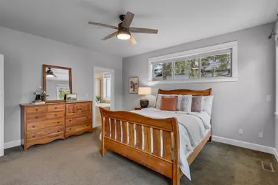 685 E Coyote Springs Road, Sisters, OR 97759 - Photo 17