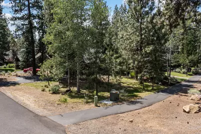 685 E Coyote Springs Road, Sisters, OR 97759 - Photo 37