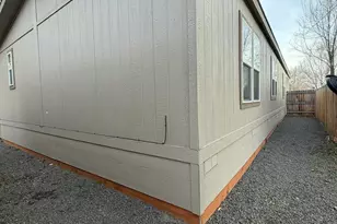 172 SW I St, Madras, OR 97741 - Photo 25