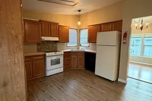 172 SW I St, Madras, OR 97741 - Photo 9