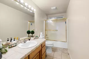 4529 Wolf Run Dr, Medford, OR 97504 - Photo 29