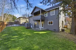 4529 Wolf Run Dr, Medford, OR 97504 - Photo 33