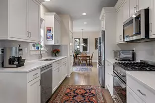 1025 E Horse Back Trail, Sisters, OR 97759 - Photo 7