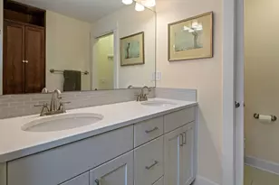 1025 E Horse Back Trail, Sisters, OR 97759 - Photo 13