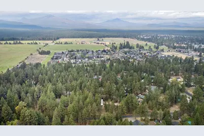 169 W Black Crater Avenue, Sisters, OR 97759 - Photo 11