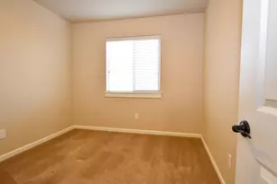 20848 Gateway Dr, Bend, OR 97702 - Photo 17