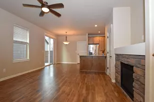 20848 Gateway Dr, Bend, OR 97702 - Photo 3