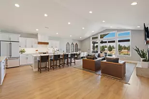 67276 Gist Rd, Bend, OR 97703 - Photo 7