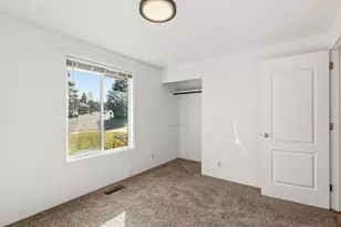 2583 Huntington Ln, Medford, OR 97504 - Photo 19