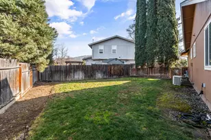 2583 Huntington Ln, Medford, OR 97504 - Photo 25