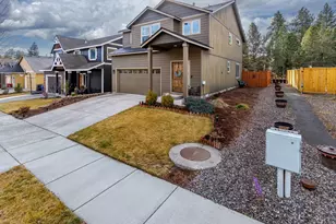 20297 SE Knightsbridge Pl, Bend, OR 97702 - Photo 23