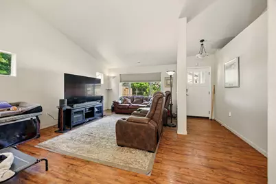 2427 Granite Court, White City, OR 97503 - Photo 9