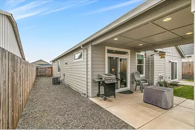 1637 Bronte Circle, Medford, OR 97504 - Photo 37