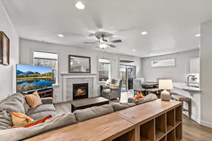 1637 Bronte Cir, Medford, OR 97504 - Photo 7