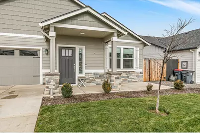 1637 Bronte Circle, Medford, OR 97504 - Photo 3