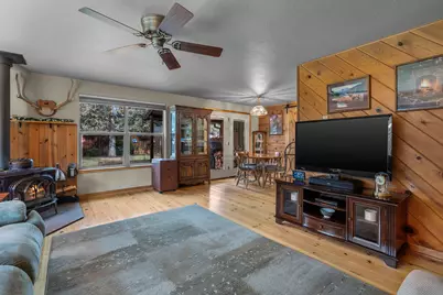 15689 Paddock Green, Sisters, OR 97759 - Photo 13