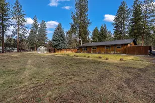 15689 Paddock Green, Sisters, OR 97759 - Photo 5