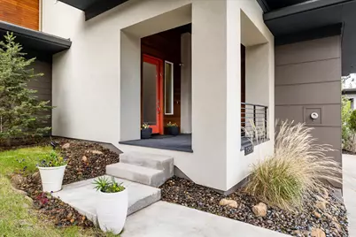 19504 SW Century Drive, Bend, OR 97702 - Photo 3