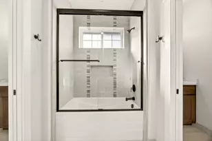 4043 Sunleaf Ave, Medford, OR 97504 - Photo 33