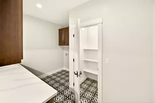 4043 Sunleaf Ave, Medford, OR 97504 - Photo 25