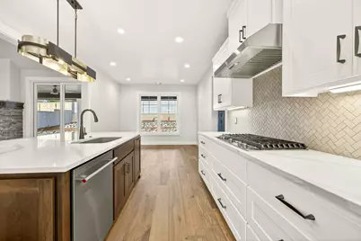 4043 Sunleaf Avenue, Medford, OR 97504 - Photo 11