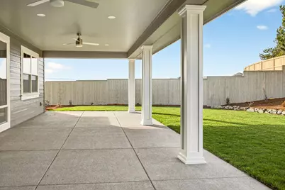 4043 Sunleaf Avenue, Medford, OR 97504 - Photo 43