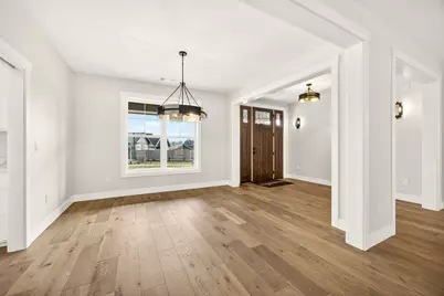 4043 Sunleaf Avenue, Medford, OR 97504 - Photo 5