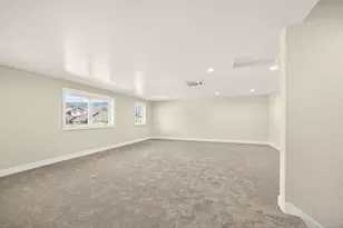 4043 Sunleaf Ave, Medford, OR 97504 - Photo 39