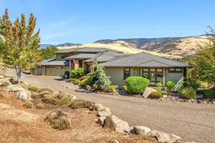 1475 Dead Indian Memorial Rd, Ashland, OR 97520 - Photo 47