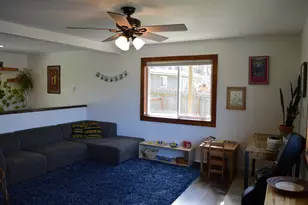 879 Lakeshore Dr, Klamath Falls, OR 97601 - Photo 5