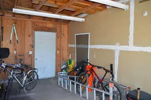 879 Lakeshore Dr, Klamath Falls, OR 97601 - Photo 21