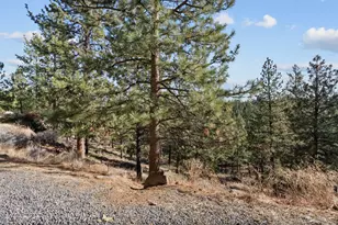 18575 SW Century Dr, Bend, OR 97702 - Photo 23