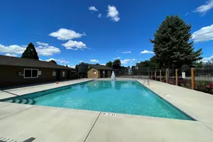 731 Hedy Jayne, Medford, OR 97501 - Photo 17